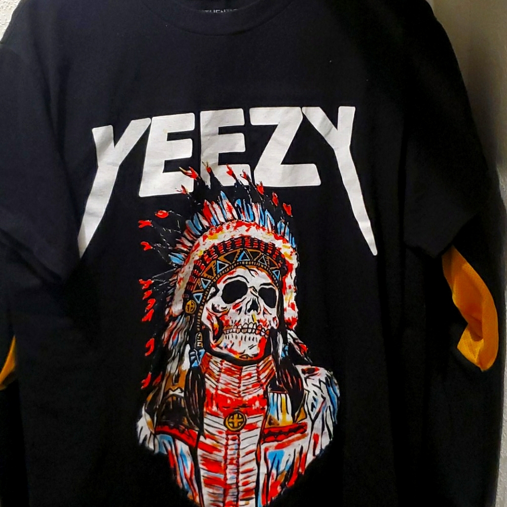 Yeezy t-shirt